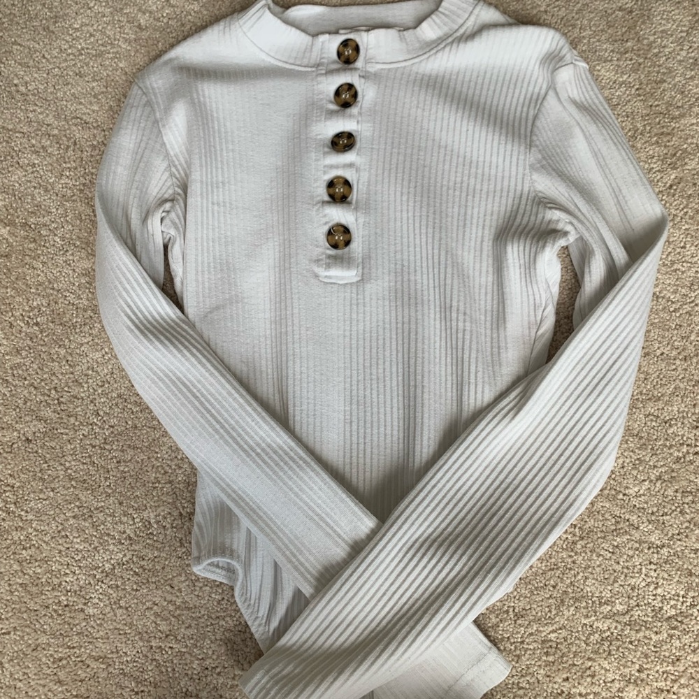 Ribbed sweater